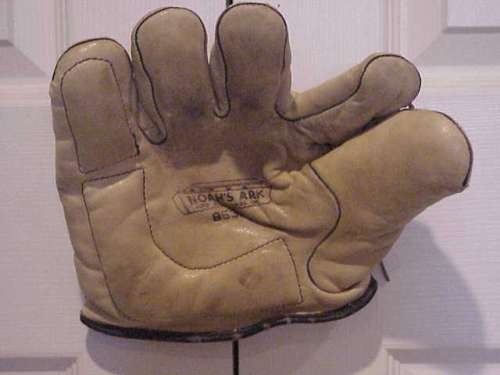 Noah's Ark 853 Front